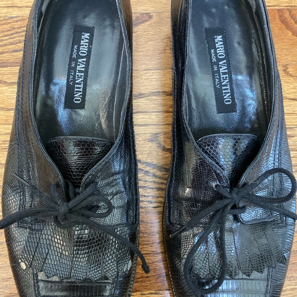 Mario Valentino Men’s Alligator Skin Oxfords - Picture 3 of 5